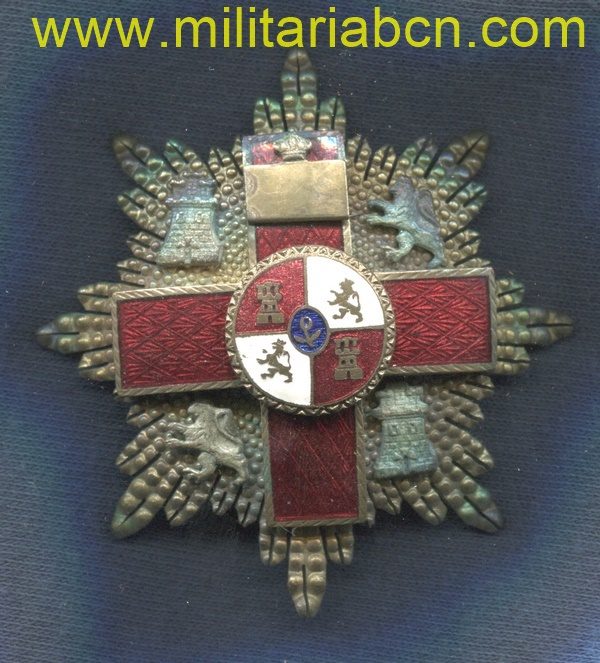 España. Placa de la Orden al Mérito Militar. Distintivo Rojo. Modelo 1977.