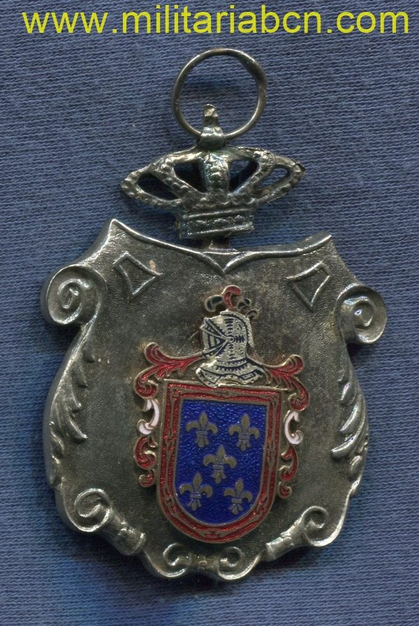 Militaria Barcelona España. Medalla del Ayuntamiento de Burlada