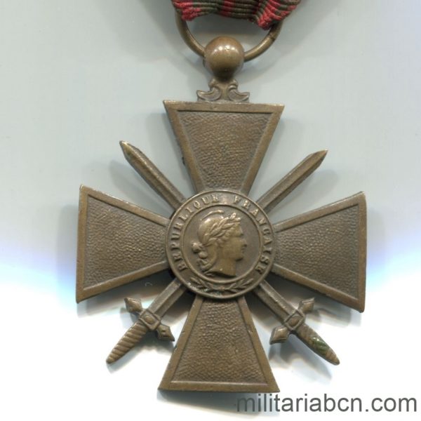 MIlitaria Barcelona France. War Cross, 1914-1918. First World War.. Front