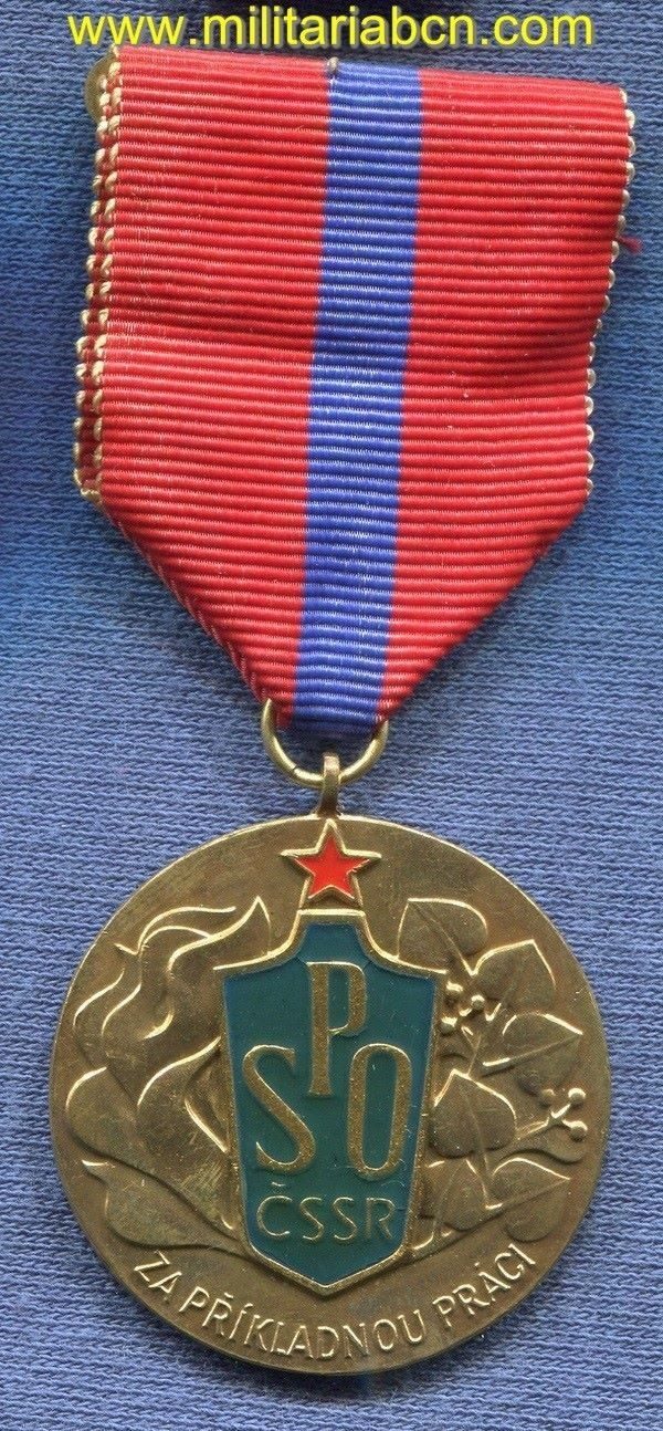 Militaria Barcelona czechoslovakia firemen medal spo