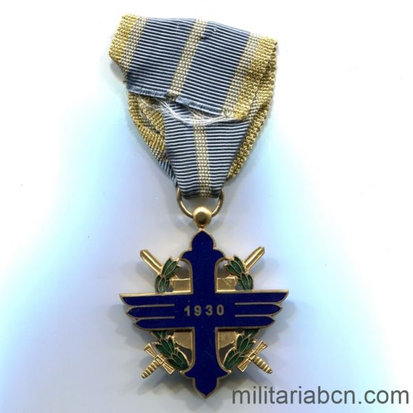 Militaria Barcelona Romania. Order of Aviation Merit. Knight’s Cross with Swords. Virtutea Aeronautica. 2nd World War. Ribbon reverse