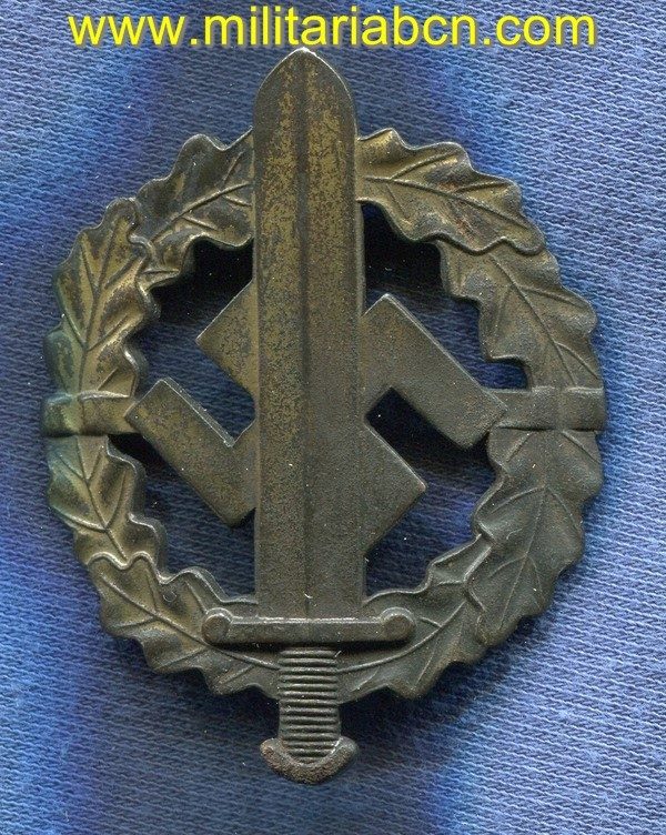 Militaria Barcelona Germany III Reich. SA Sports Badge. Bronze version. Marked W. Redo. Gentumd. Oberst. S.A. Führung. Saar Leutern. Iron. SA-Sportabzeichen in Bronze.  III Reich medal. 