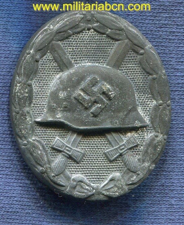 Germany III Reich.  Wound Badge silver version.  Kriegsmetall. Marked L11. German award second world war. 