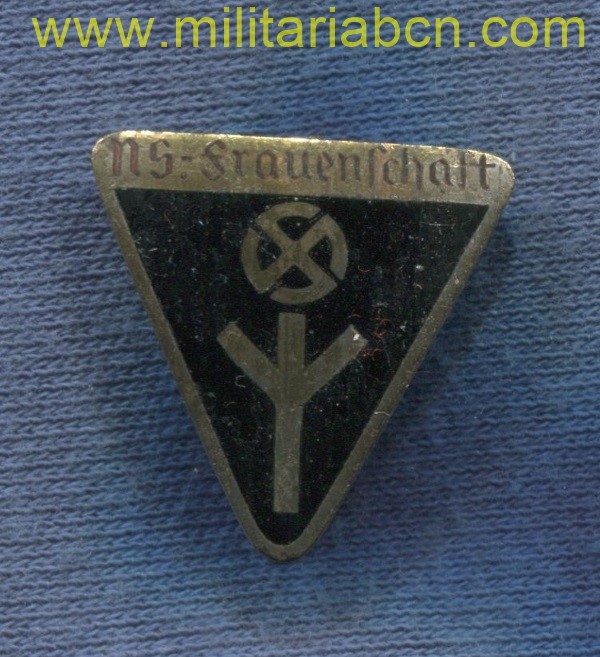 Germany III Reich. National Sozialistische Frauenschaft Badge