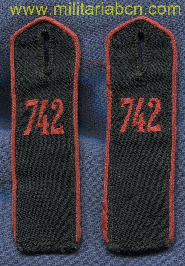 Shoulder straps of the Hitlerjugend