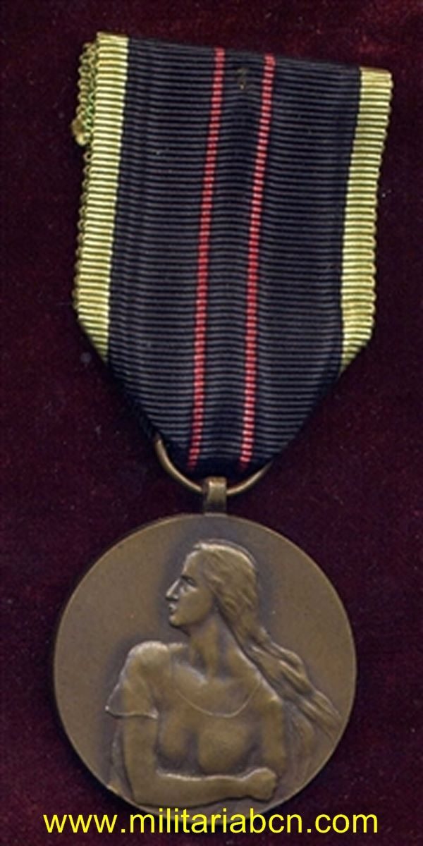 militaria barcelona resistance medal second world war