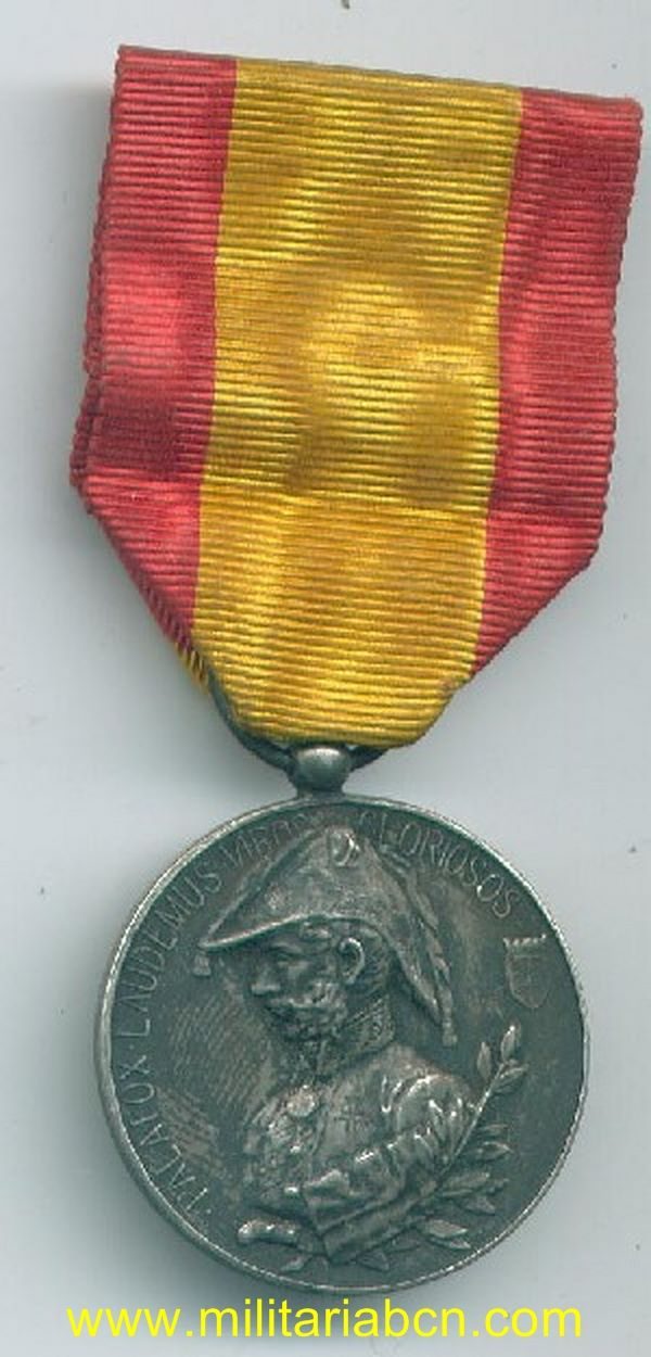 España. Epoca Alfonso XIII. Medalla del Centenario del Sitio de Zaragoza. 1809-1909. Versión plata.