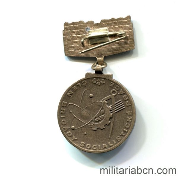 Militaria Barcelona República Socialista de Checoslovaquia. Medalla de miembro de las Brigadas Socialistas reverso