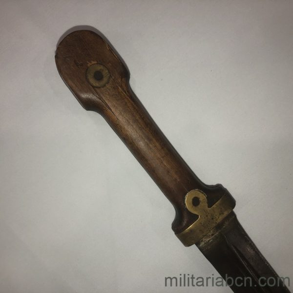 Militaria Barcelona Imperial Russia Artillery sword model 1907. From the Zlatoust Arms Factory. Reverse