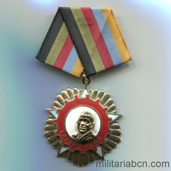 Militaria Barcelona Cuba. Orden de Lázaro Peña. 1ª Clase. Ribbon