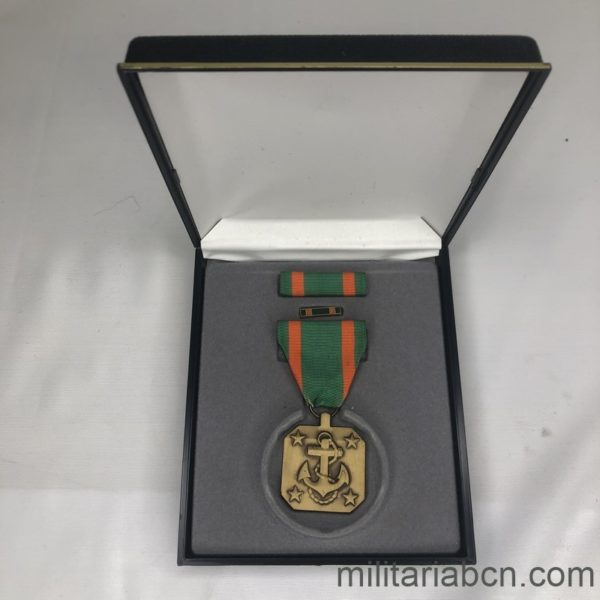 Militaria Barcelona USA. Navy Achievement Medal.  Box open