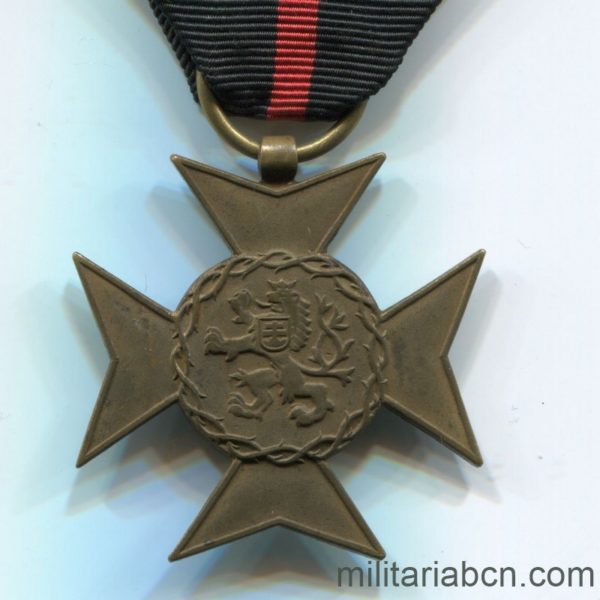 Militaria BarcelonaCzechoslovak Socialist Republic.  Medal for Political Prisoners 1939-1945.