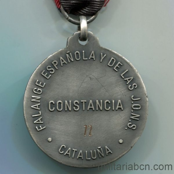 Militaria Barcelona Medalla de la Constancia de Falange y de las Jons de Cataluña.  Numerada en el reverso reverso