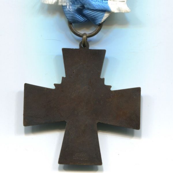 Militaria Barcelona Blue Cross w/ 1917-1918 bar, these were awarded to the Civil Guard members who participated the Finnish civil war.  Reverse