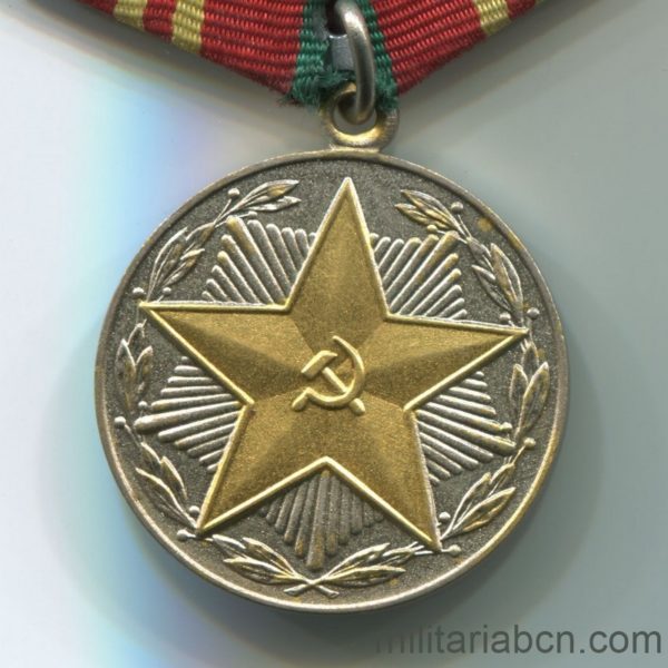 Militaria Barcelona USSR Soviet Union Irreproachable Service medal mvd russia RSFSR 2nd class