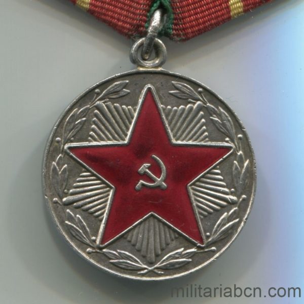 Militaria Barcelona ussr soviet union medal for irreproachable service moop 1st class