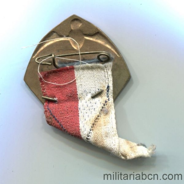 Militaria Barcelona Czechoslovak Republic 1918-1938 Sokol badge 1926. reverse