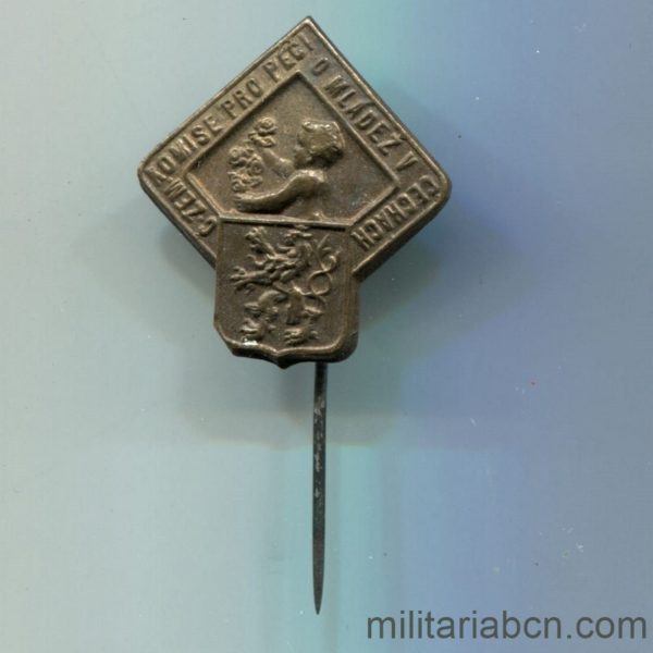 Militaria Barcelona Czechoslovak Republic.  1918-1938.  Patriotic badge of the Commission for the Formation of Youth.