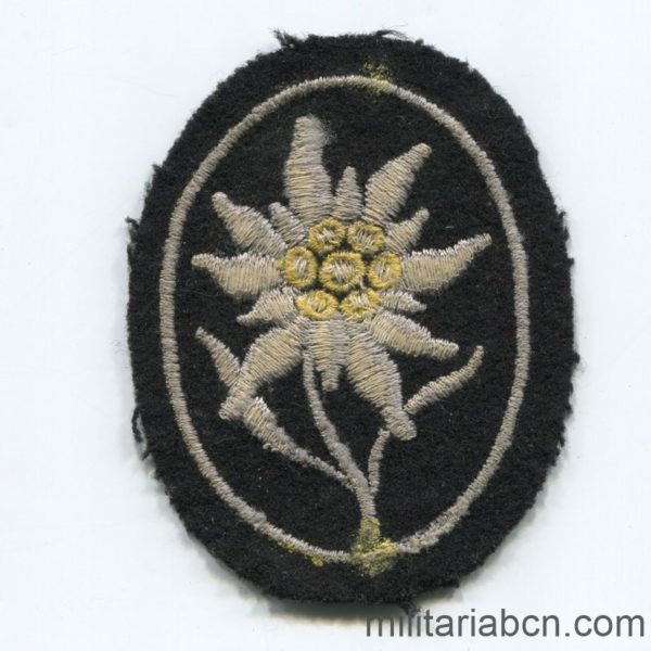 Militaria Barcelona  Waffen SS Mountain Troops Edelweiss sleeve patch SS Ärmel Edelweiss für Gebirgsjäger reserve