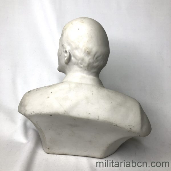 Militaria Barcelona USSR Soviet Union. Bust of Lenin in porcelain. 20 cm tall back