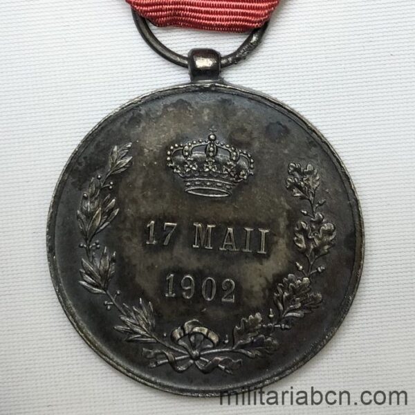 España. Medalla de la Mayoría de Edad de Alfonso XIII. 1902. Versión plata. Época Alfonso XIII. reverso