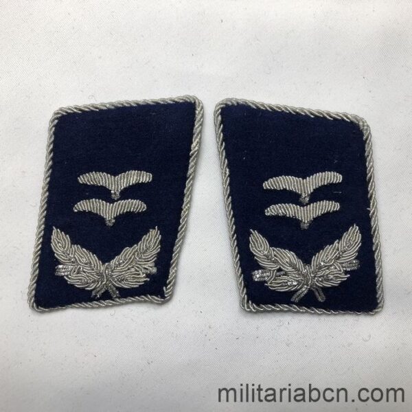 Germany III Reich. Pair of Luftwaffe Medical Lieutenant collar Insignia. Luftwaffe Paar Kragenspiegel Arstz Oberleutnant. Luftwaffe collar badges