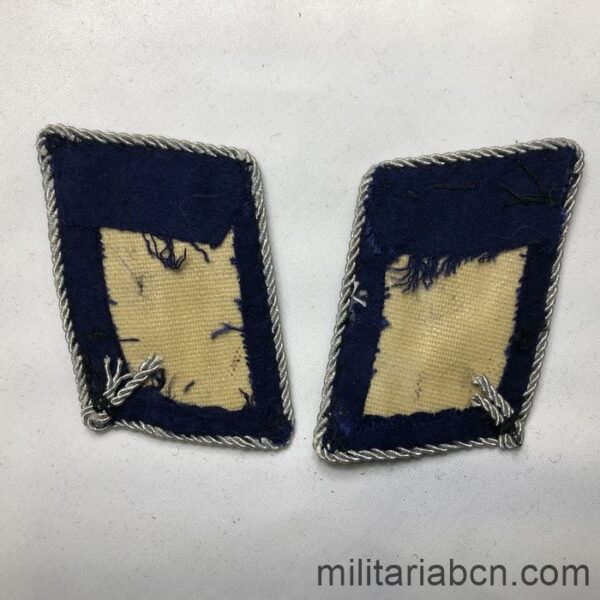 Germany III Reich. Pair of Luftwaffe Medical Lieutenant collar Insignia. Luftwaffe Paar Kragenspiegel Arstz Oberleutnant. Luftwaffe collar badges back