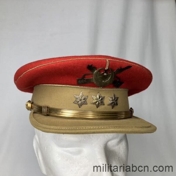Gorra de plato de Capitán de Regulares. Época de Franco. Fabricada per Marañés, Ceuta. Gorra de Regulares