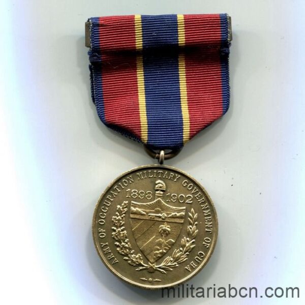 Estados Unidos. Medalla del Ejército de la Ocupación de Cuba . Numerada #9029. cinta