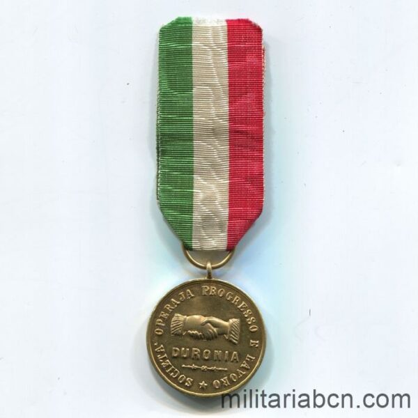 Italia. Medalla de la Societá Operaja  progresso e Lavoro. Duronia.  cinta