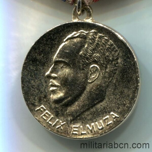 Cuba. Medalla Félix Elmuza. Concedida por la Unión de Periodistas de Cuba
