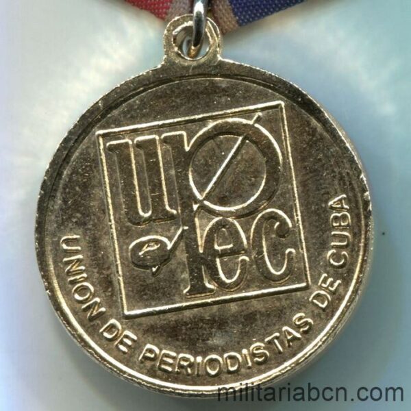 Cuba. Medalla Félix Elmuza. Concedida por la Unión de Periodistas de Cuba reverso