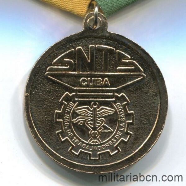 Cuba. Medalla Manuel Fajardo del Sindicato Nacional de los Trabajadores de la Salud. reverso