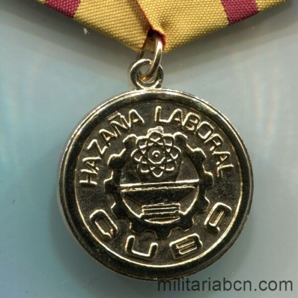 Cuba.  Medalla Hazaña Laboral.