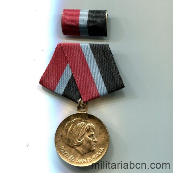 Cuba. Medalla Haydeé Santamaría.  cinta