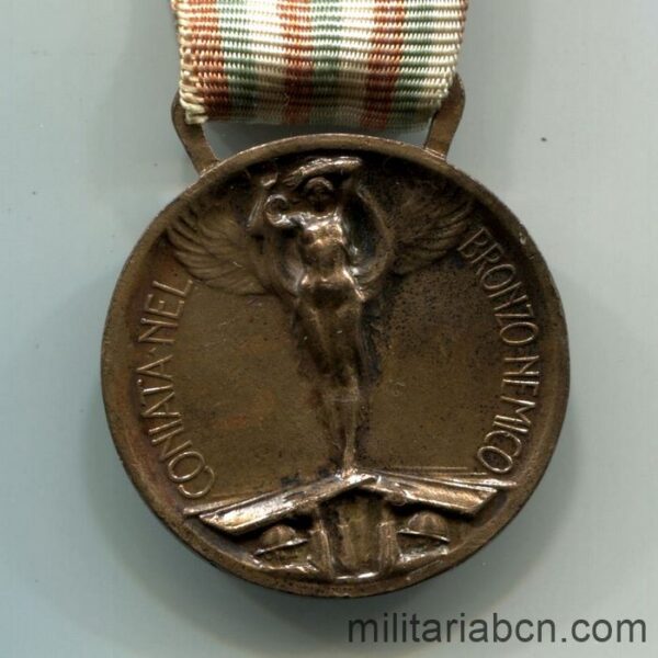 Italia. Medalla Conmemorativa de la Primera Guerra Mundial. Medaglia commemorativa della guerra italo-austriaca 1915-1918. reverso