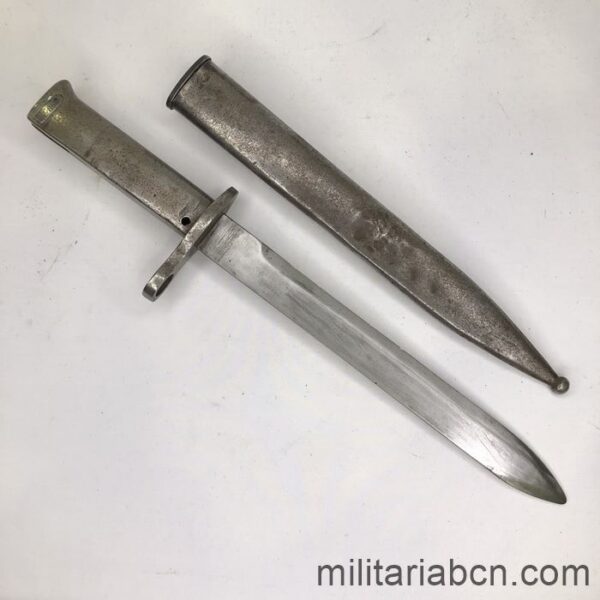 Germany. Bayonet model 1888 Ersatz. Used in the First World War. Used by Turkey. open