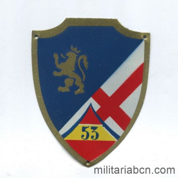 Placa de brazo. División 53. Cuerpo de Ejército de Aragón. Metal. Guerra Civil Española.