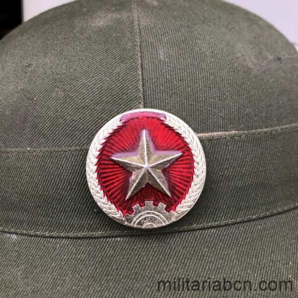 Socialist Republic of Vietnam. Army  Salacot.