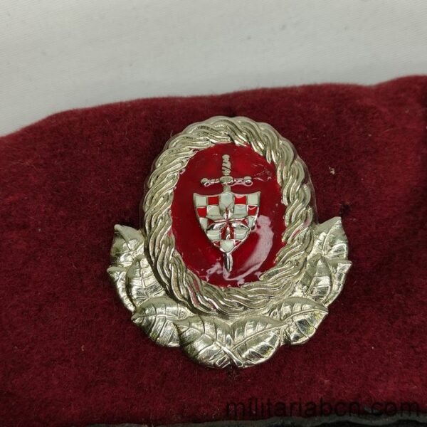 Croatia. Red beret of the Croatian Militias, 1991. German manufacture. Balkans War