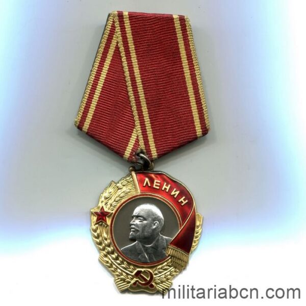 USSR Soviet Union. Order of Lenin. Type 5, Option 1, Variant 1b. Numbered # 352176