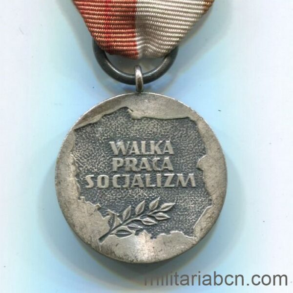 República Popular de Polonia. Medalla 40 Aniversario de la República Popular 1944-84.  reverse