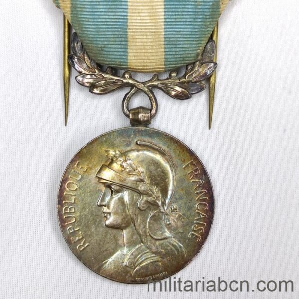 Francia. Medalla Colonial con pasador Tunisie. Médaille Coloniale avec agrafe Tunisie.