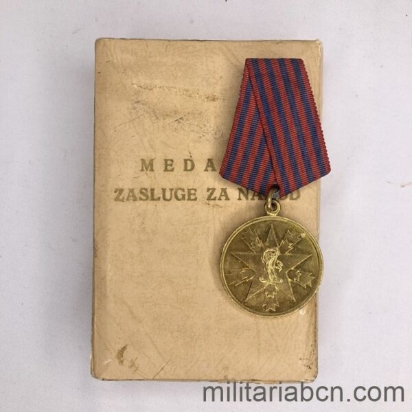 Yugoslavia. Medalla al Mérito Nacional, Medalja Zasluge za Narod. Con caja de origen.