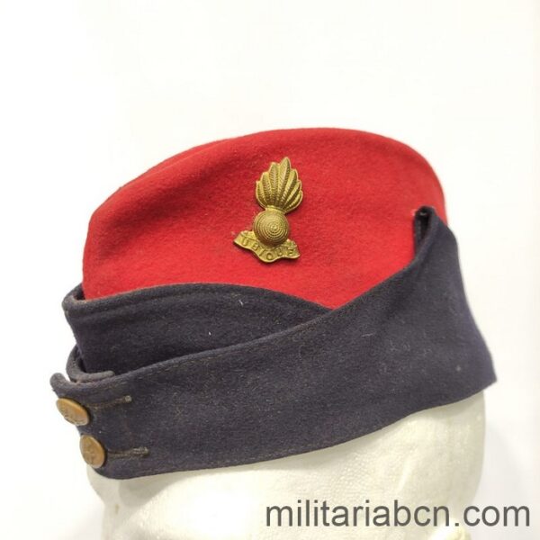 United Kingdom. Royal Artillery side cap. WWII headgear