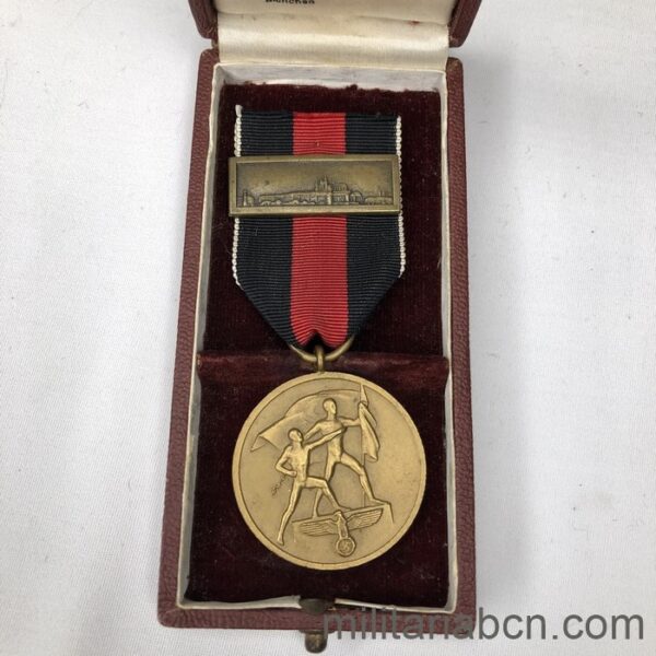 Medalla de la Anexión de los Sudetes 1 de Octubre 1938. Con pasador Praga y Caja