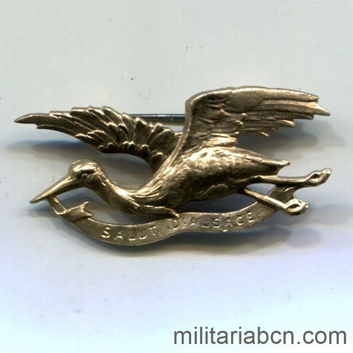 France. Badge of the French Resistance with the Stork, symbol of Alsace and  the text Salut d'Alsace. | Militaria Barcelona