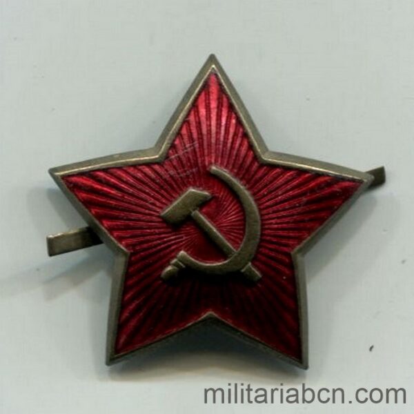 URSS. Unión Soviética. Estrella de gorra del Ejército Soviético de la Segunda Guerra Mundial. Esmaltada.