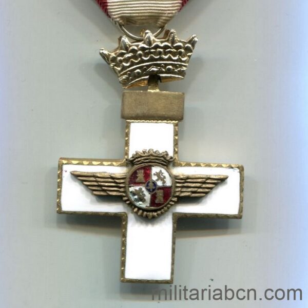 Cruz de la Orden al Mérito Aéreo. Distintivo Blanco. Época de Franco.