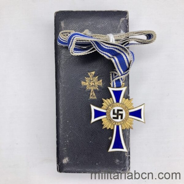 Germany III Reich. German Mother Cross. Gold version. With original box. Mutterkreuz.